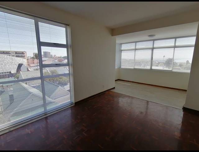3 BEDROOM APARTMENT RENTED IN RICHMOND HILL